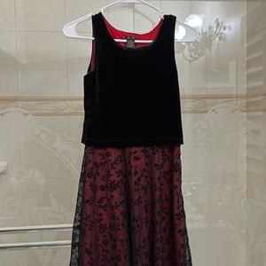 Girl's Dress